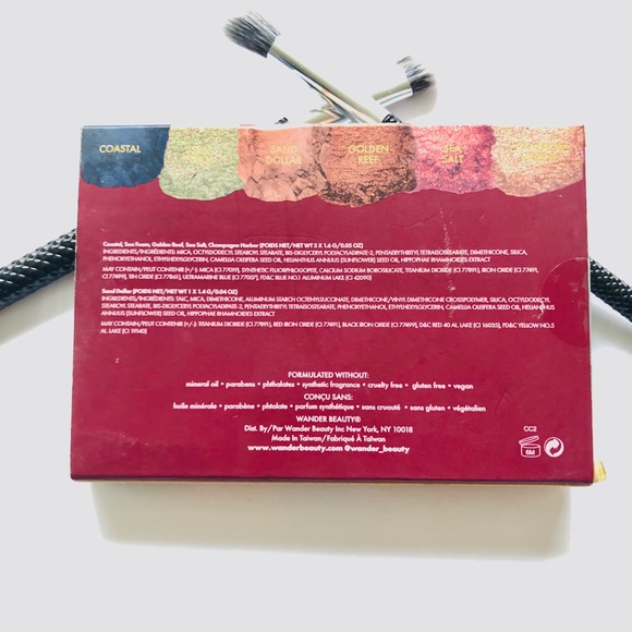 Wander beauty Wanderess Seascape Eyeshadow Palette - Picture 2 of 3